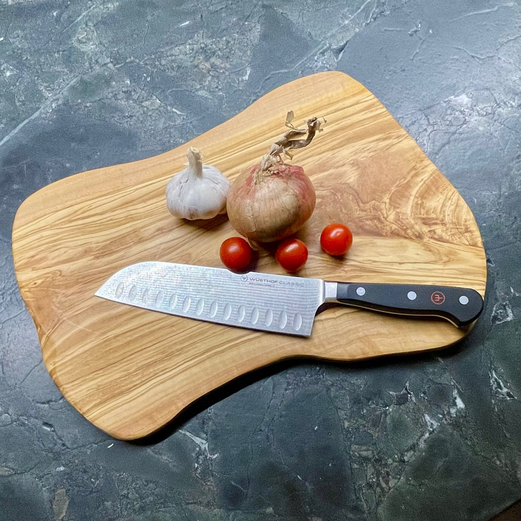 Schneidebrett S476 mit Messer, Knoblauch, Zwiebel und Tomaten – ideal zum Zubereiten und Servieren